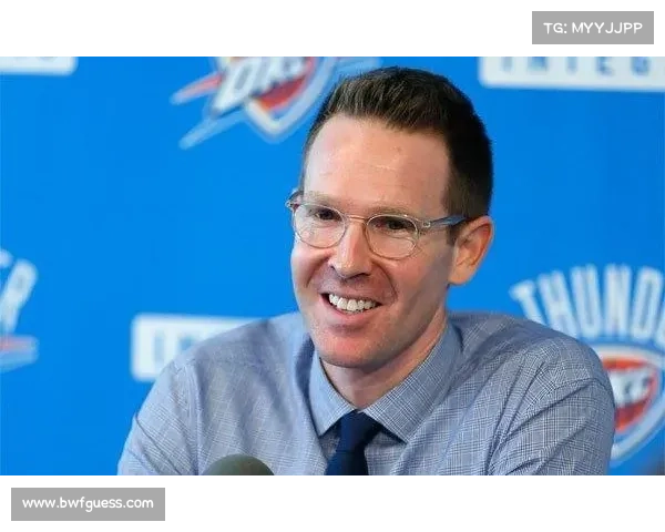 杨毅谈灰熊交易：里夫斯与3J非等价交换